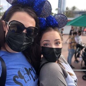 Meet your Posher, Malissa